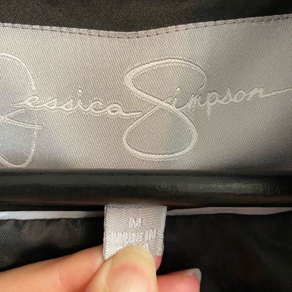 NWOT Jessica Simpson Sz M Classic Black Trench Coat, Belted - Picture 7 of 12